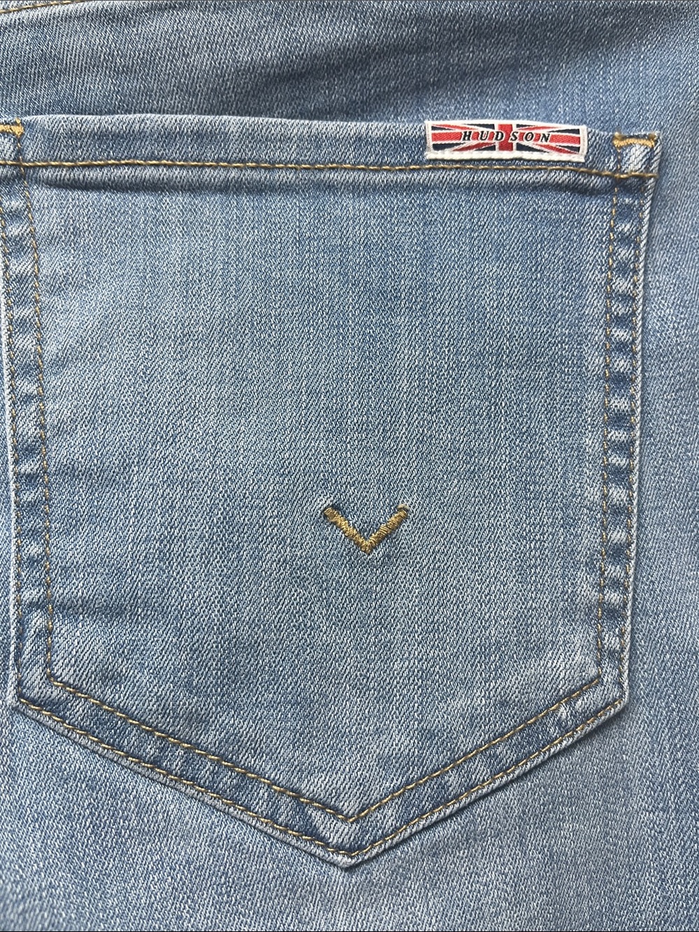 Hudson Jeans - Picture 10 of 16